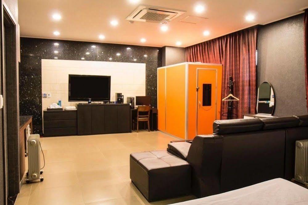 G Tourist Hotel Wolmido อินชอน ภายนอก รูปภาพ