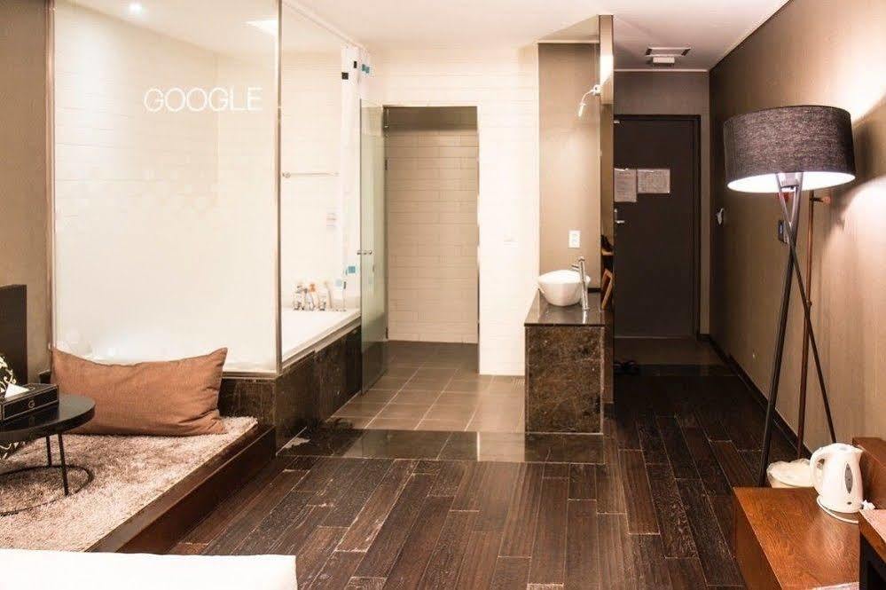 G Tourist Hotel Wolmido อินชอน ภายนอก รูปภาพ