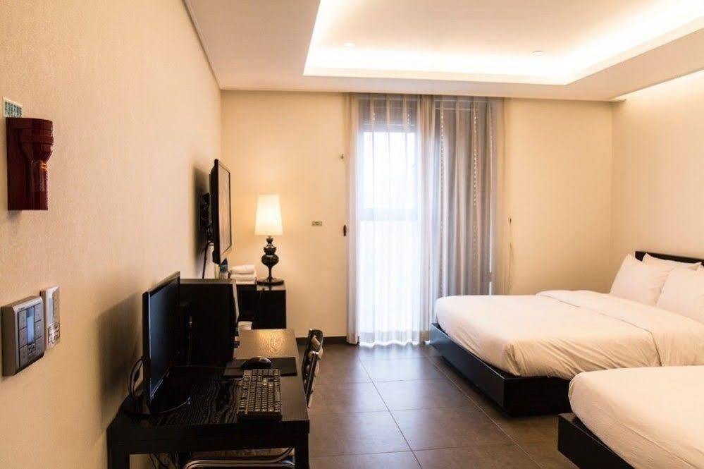 G Tourist Hotel Wolmido อินชอน ภายนอก รูปภาพ