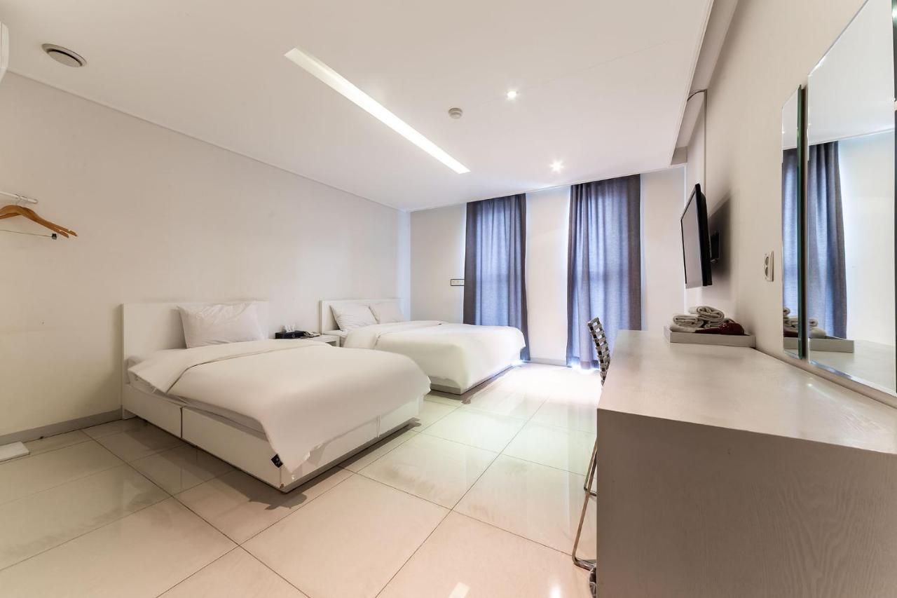 G Tourist Hotel Wolmido อินชอน ภายนอก รูปภาพ